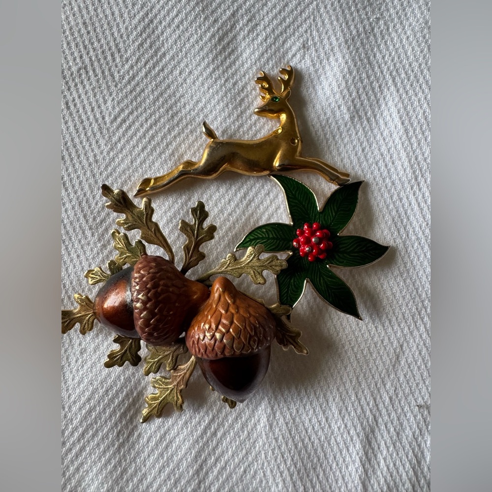 Brooche bundle